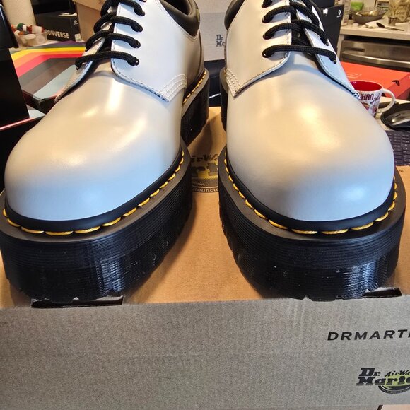 Dr. Martens 8053 Leather Platform Casual Shoes White 30884100 Men's 10 US NEW - Picture 5 of 15
